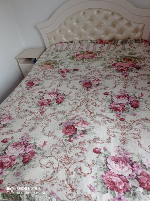 Срочно продается спальный гарнитур