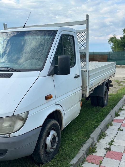 Vand mercedes platforma