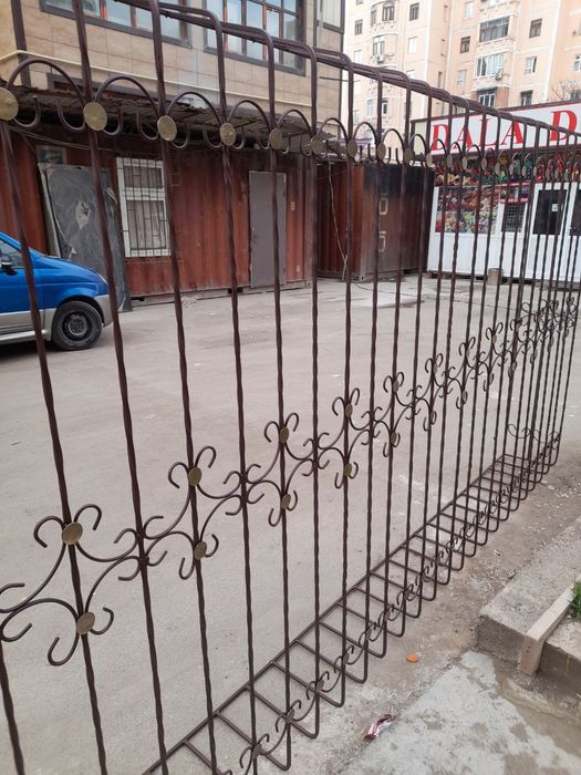 Решотка решётки и казерок навес.кладка балкон