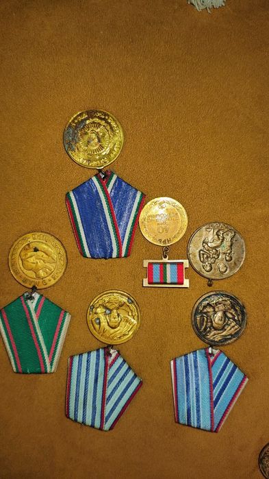 Медали и значки .