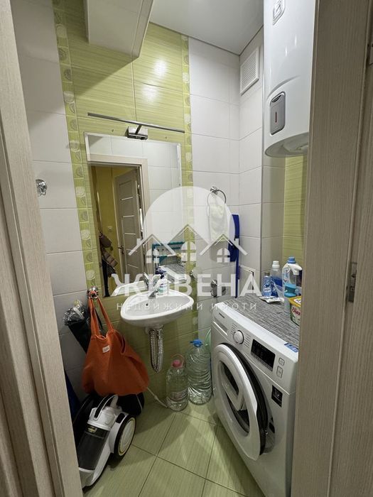 Продава обзаведен 3-стаен апартамент, к.к. Св.Св. Константин и Елена