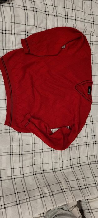 Bluza roșie mărimea M