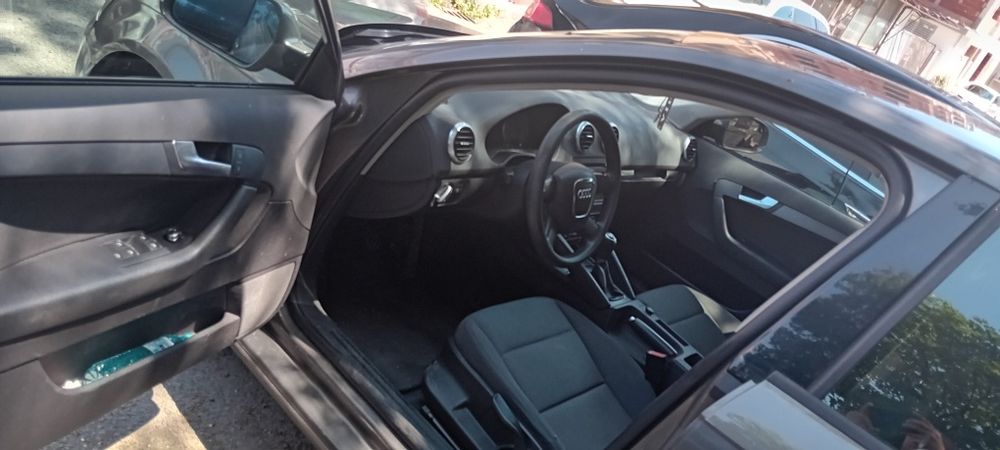 Ауди А 3 първи собственик в България