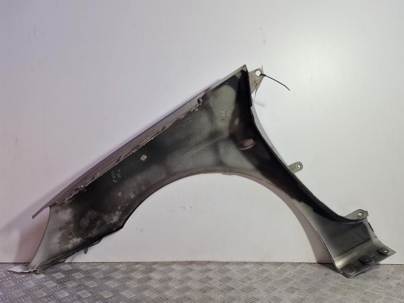 Aripa fata dreapta Peugeot 307