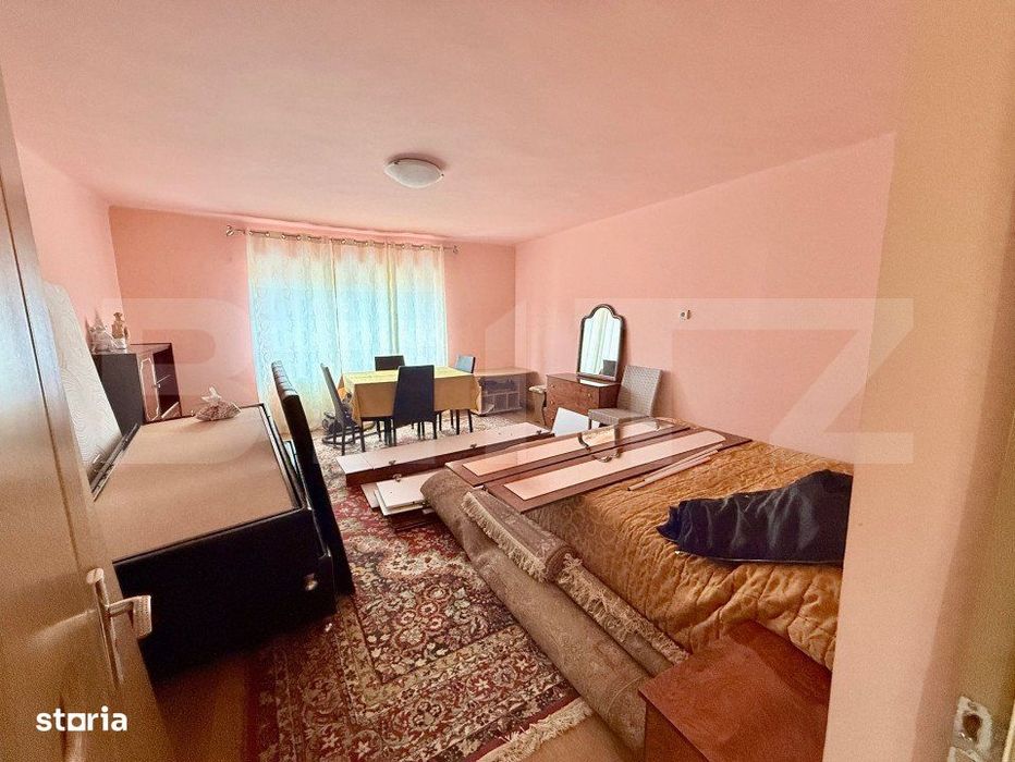 Casa ,4 camere, 255 mp, zona  Balomir