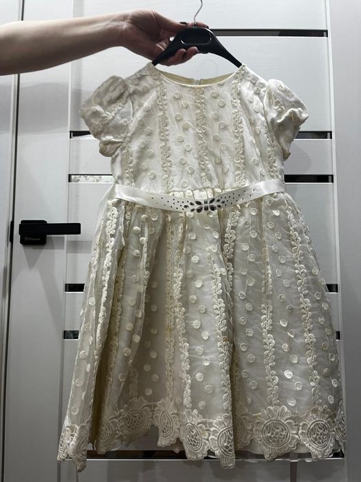 Продам платья!!!