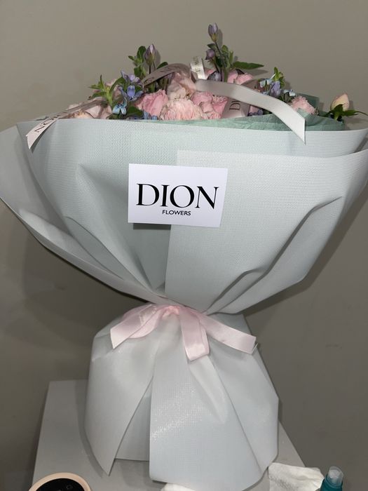 Букет цветы срочно продам