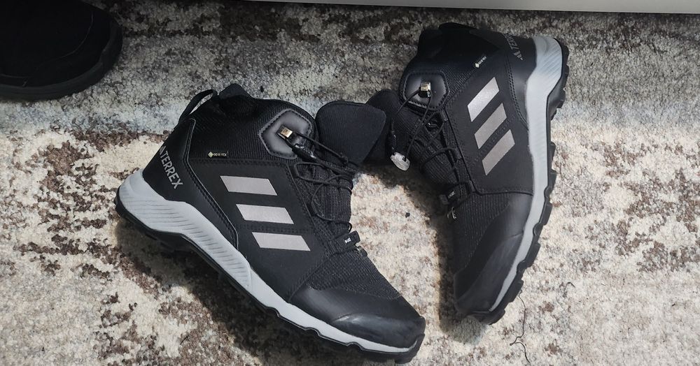 Ghete adidas terrex nr 40