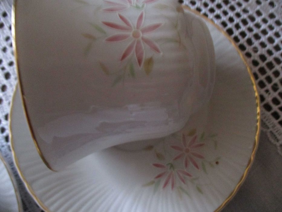 Плато старо злато Порцелан