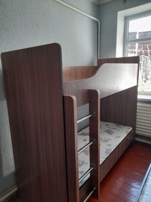 Кровать двухярусная