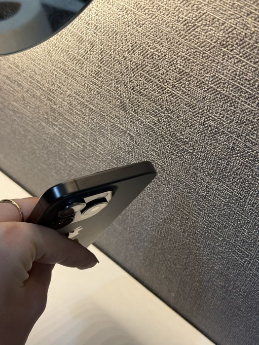 Iphone 15 pro black titan 128gb