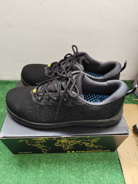 Работни обувки 46