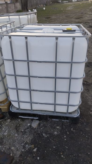 Cub irigat depozitat apa cereale
