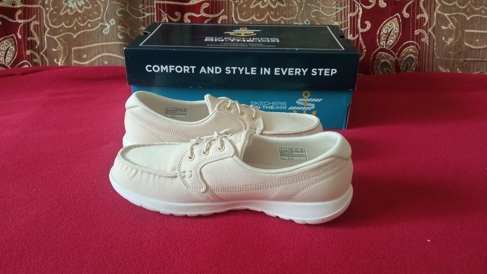 Летние кроссовки