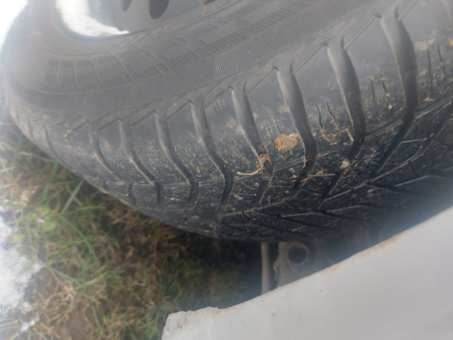 Cauciucuri de iarna  cu jante