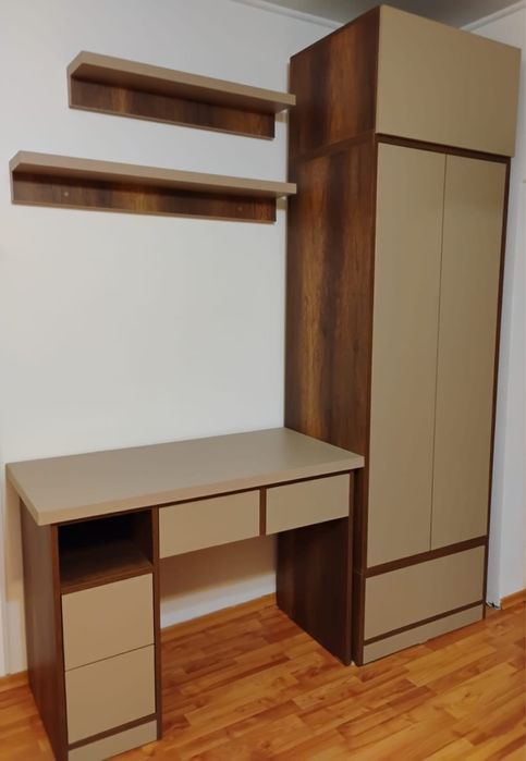 Mobilă living + birou