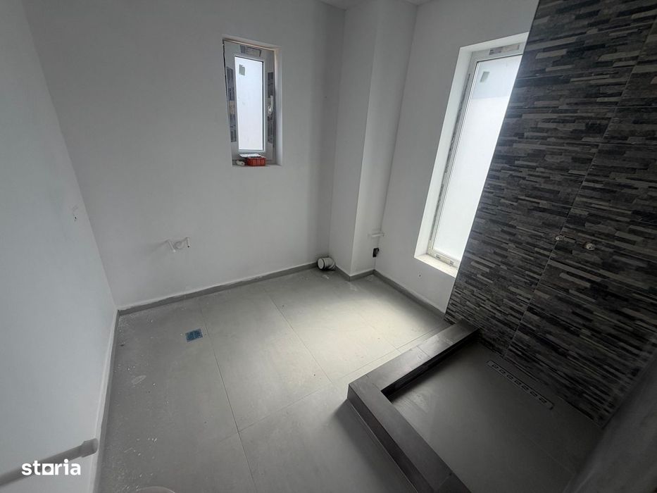 Casa Singulara - 4 Camere, Toate Utilitatile, Teren 400 Mp, Comis 0%
