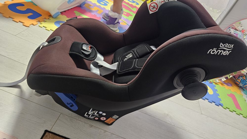 Scaun auto BRITAX ROMER Max-Way Plus BR prindere in 5 puncte, 9-25kg