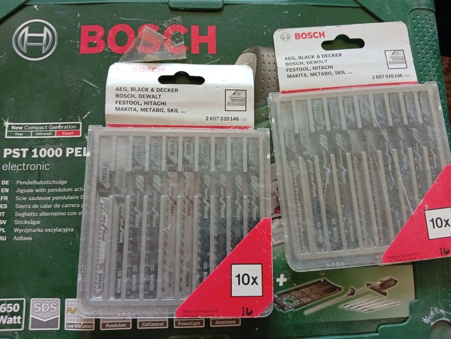 Ferăstrău vertical final Bosch - PST 1000 PEL.Si 2 seturi lame Bosch.Oferta.