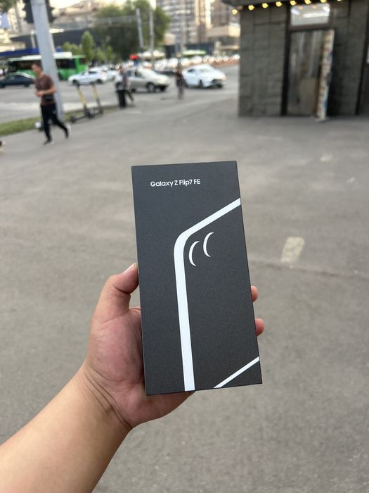 Galaxy Z Flip 7 FE