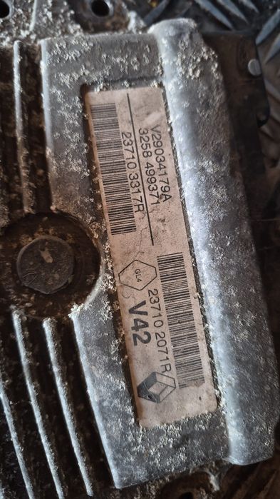 Lichidare stoc Kit pornire Dacia Logan 2 1.2 Benzina