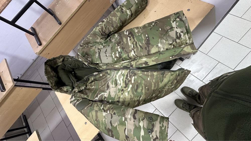 Продаю бушлат мультикам