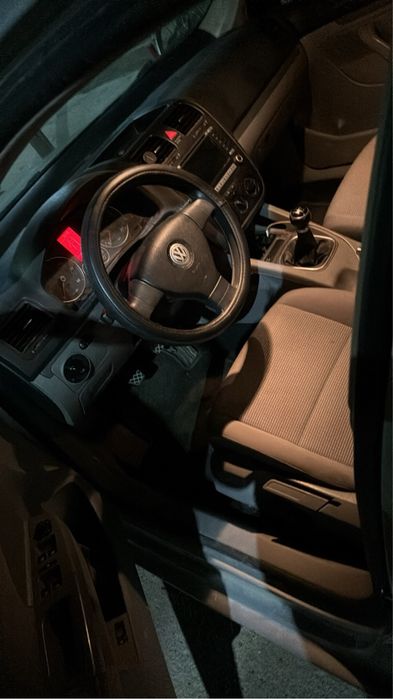 Schimb cu volan dreapta  cititi anuntul