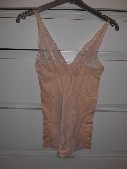 Maiou modelator cu dantela - produs nou