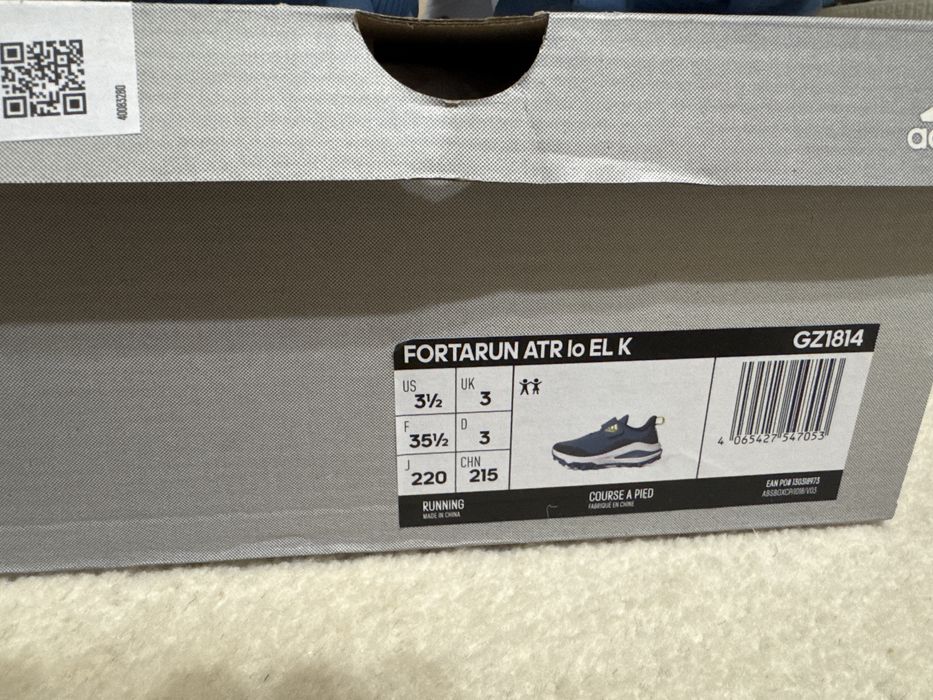 Нови детски маратонки adidas fortarun  и Jack Wolfskin номер 34 и 35