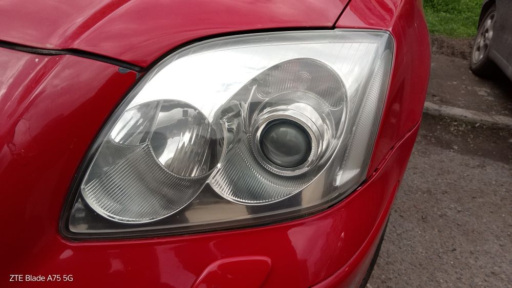 Професионално полиране и ремонт на фарове