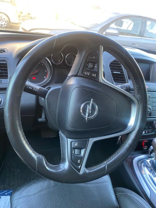 Dezmembrez opel insignia 2.0