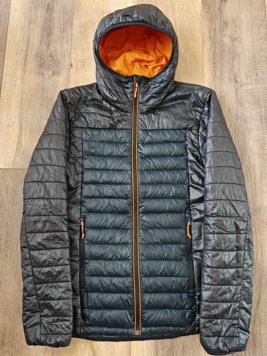 Geaca puf drumetie/trekking Quechua X-Light Black