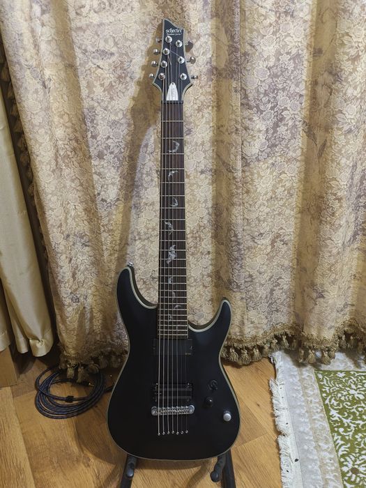 Schecter Damien Platinum 7