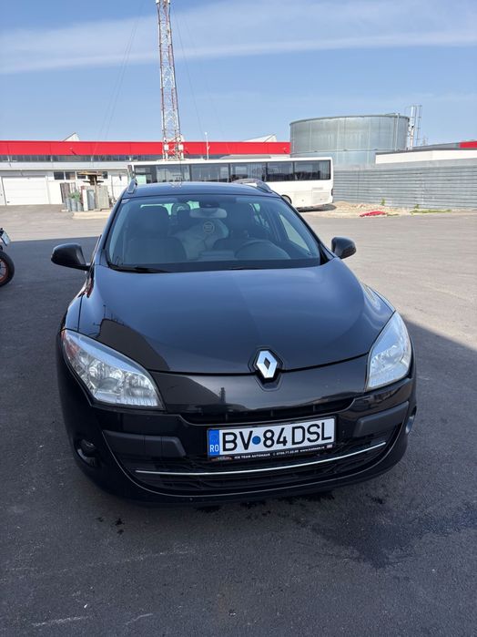RENAULT Megane