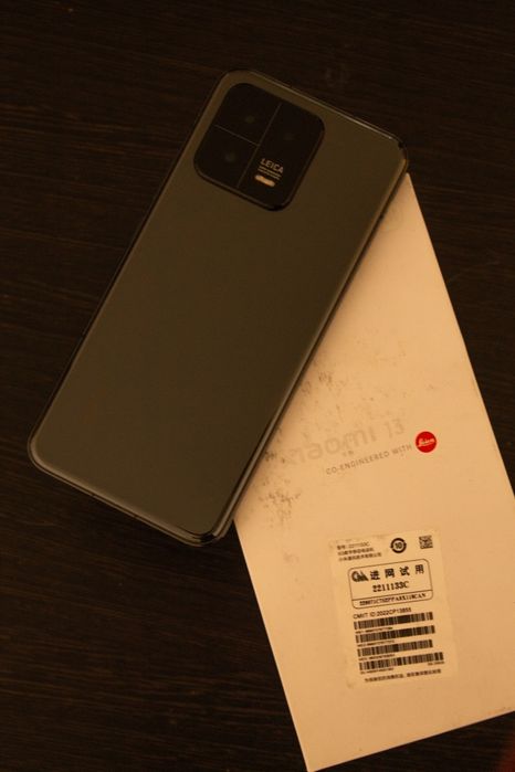 Xiaomi 13 с ips экраном