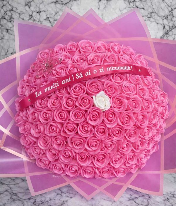 Buchete și aranjamente florale din sapun