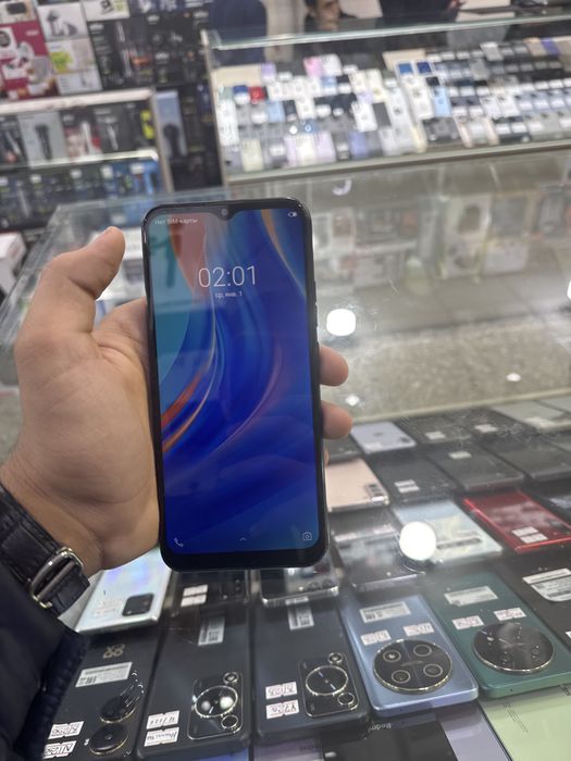 Tecno spark 6 go 2\32 Gb