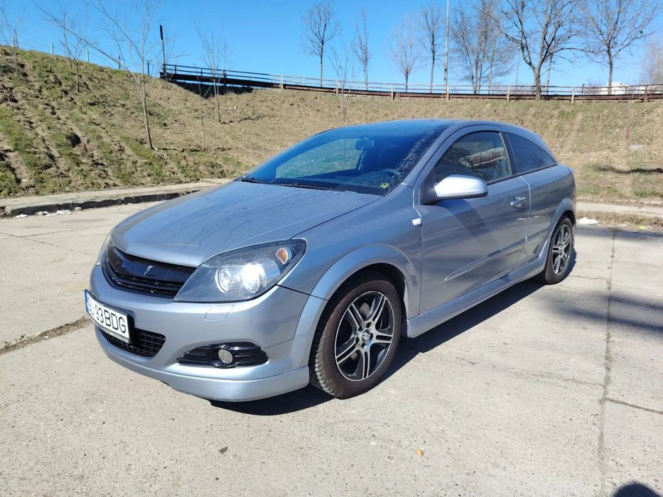 Opel Astra 126.000 km reali • Proprietar 15 ani • Panoramic • Interior îngrijit