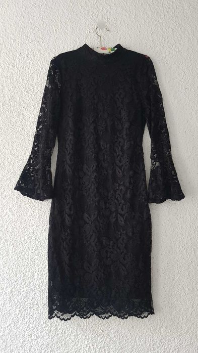 Дамска дантелена рокля размер С