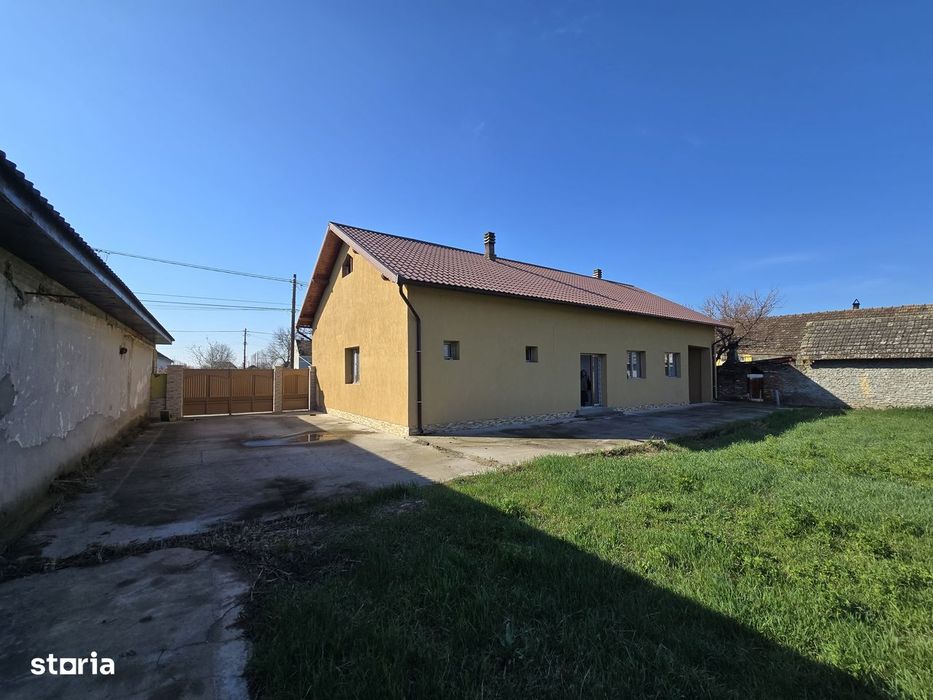 Casa Mare cu Teren 1775 mp cu Potențial Economic