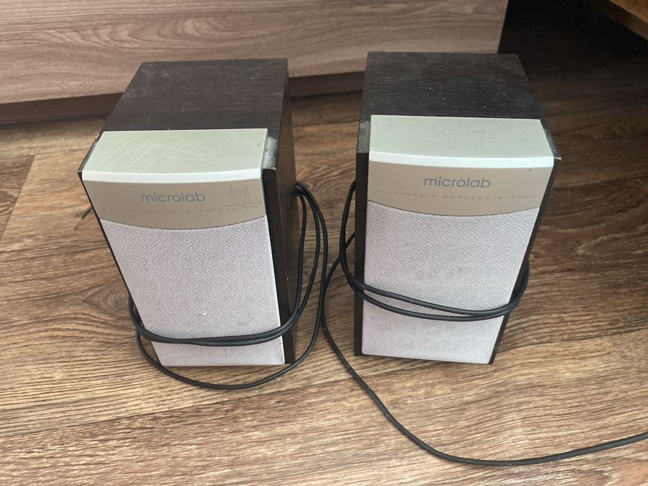 Продам Сабвуфер и колонки Microlab