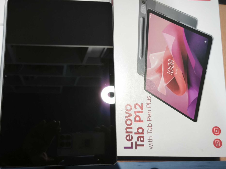 Tabletă Lenovo Tab P12, 12.7", 3K, 8GB RAM, 128GB+husă+tastatura