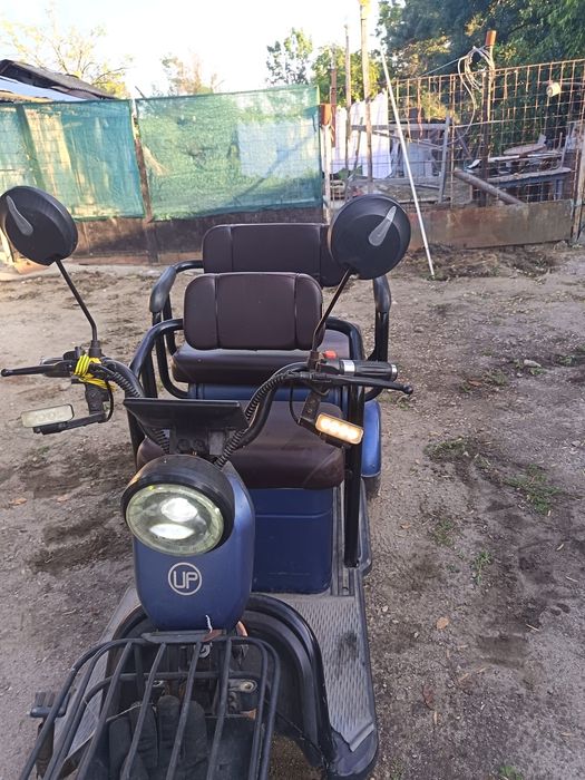 Triciclu Electric în stare perfecta de funcționare.