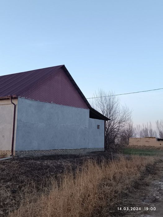 Уй сотилади 12 сотик манзил Урганч тумани хамид олимжон махалла