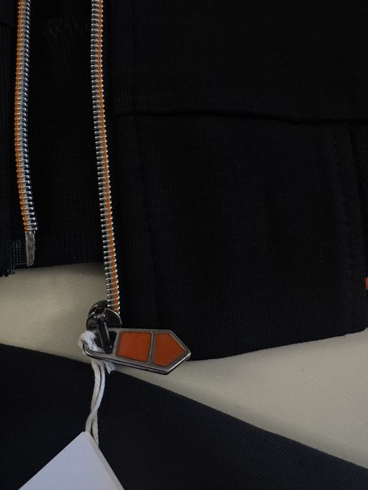 Hermes-Оригинален чисто нов  мъжки екип М/Л