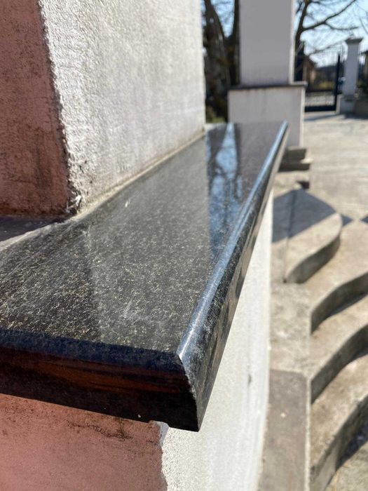 Pervaze geamuri interior si exterior din marmura si granit