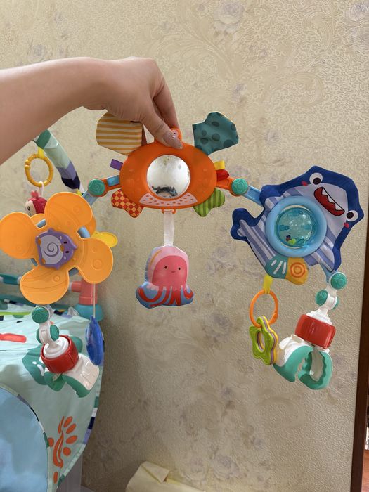 Игрушки развивающие от 0-2 лет