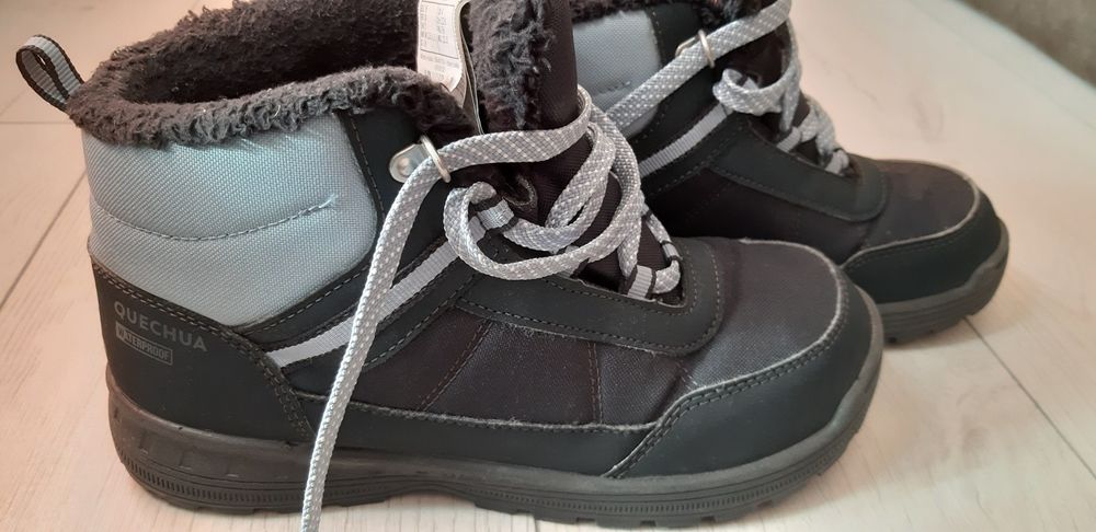 Перфектни детски боти QUECHUA WATERPROOF