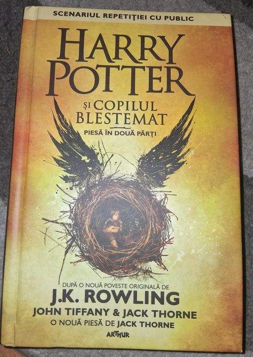 Carte harry potter si copilul blestemat