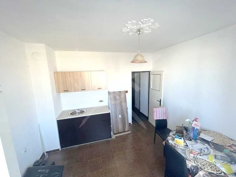 Продава се Многостаен апартамент в Бургас, Възраждане - 100 кв.м за 1097 €/кв.м - Снимка #8